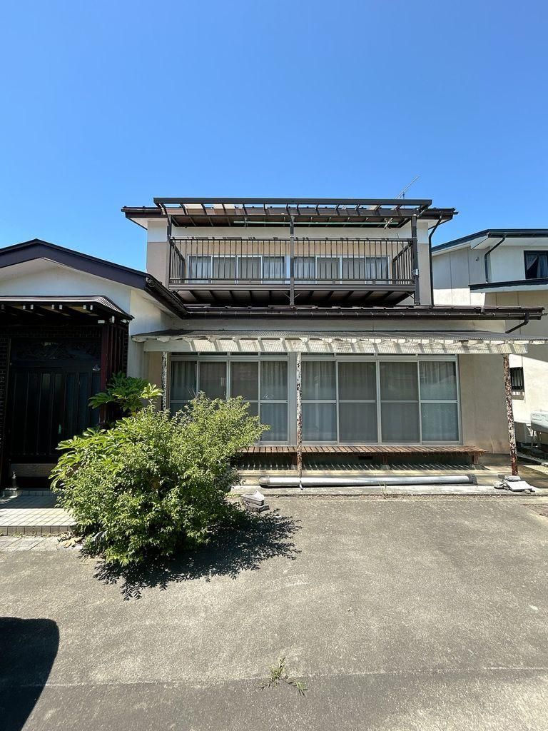 6DK Detached House for Sale in Kitakata, Fukushima - Thumbnail 2