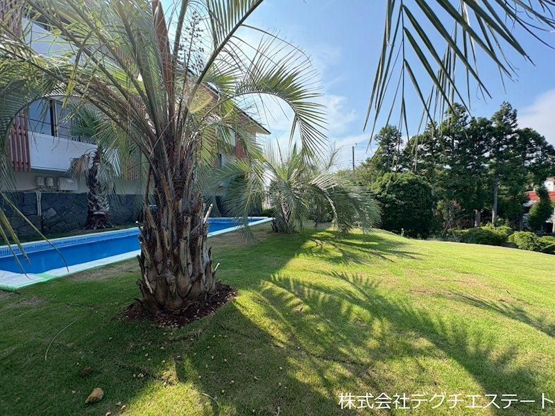 12LDK Estate with Hot Spring and Pool in Ito City - Thumbnail 4