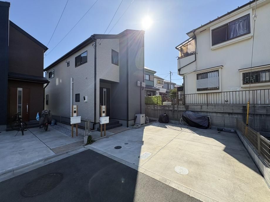 4LDK+3S Detached House for Sale in Ome, Tokyo - Thumbnail 2
