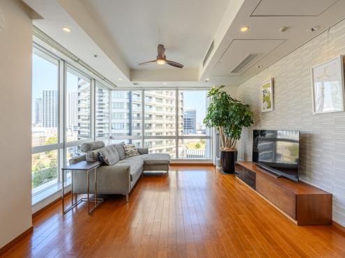 M.M.TOWERS the West 3LDK Apartment in Minato Mirai, Yokohama - Thumbnail 3