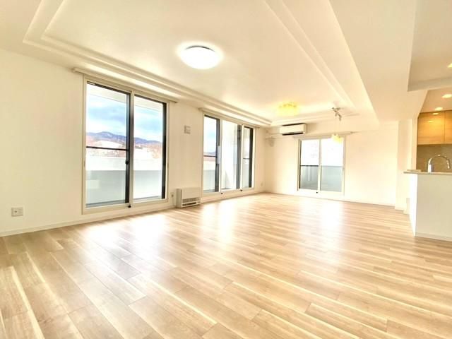 3LDK Apartment in Chuo-ku, Sapporo, 125.6 sqm, Top Floor - Thumbnail 3