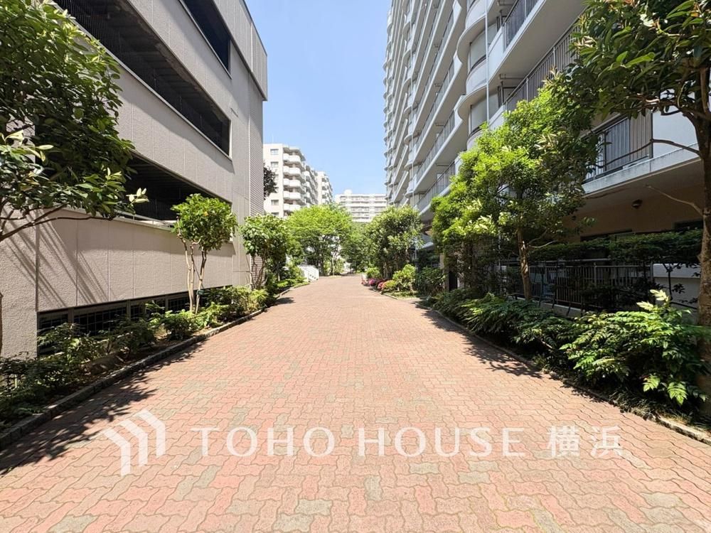 4LDK Apartment for Sale in Kawasaki-ku, Kanagawa - Thumbnail 3