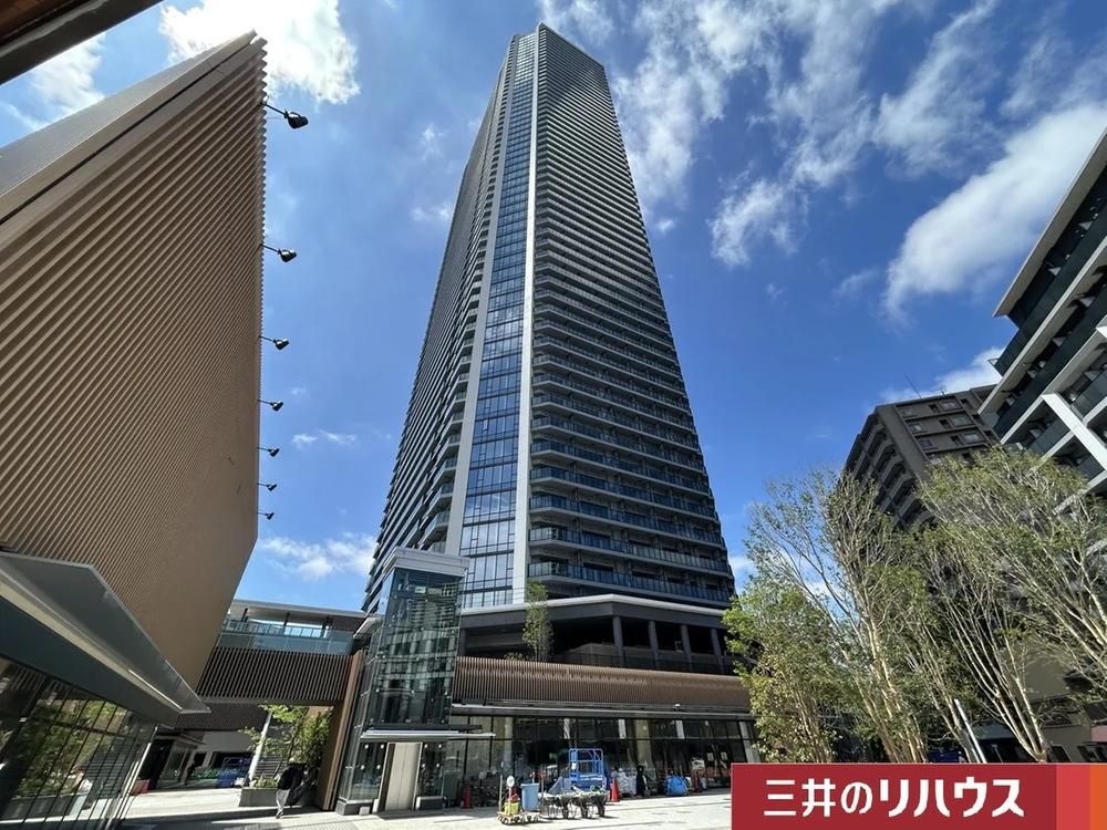 Grand City Tower Tsukishima 2LDK 60.23m2 Chuo-ku Tokyo - Thumbnail 2