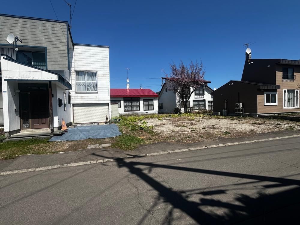 Land for Sale in Sapporo, Hokkaido - 184.6 sqm - Thumbnail 2