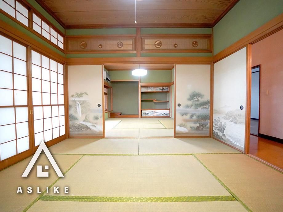 Spacious 11LDK House with Clinic on Large Lot in Joso, Ibaraki - Thumbnail 4