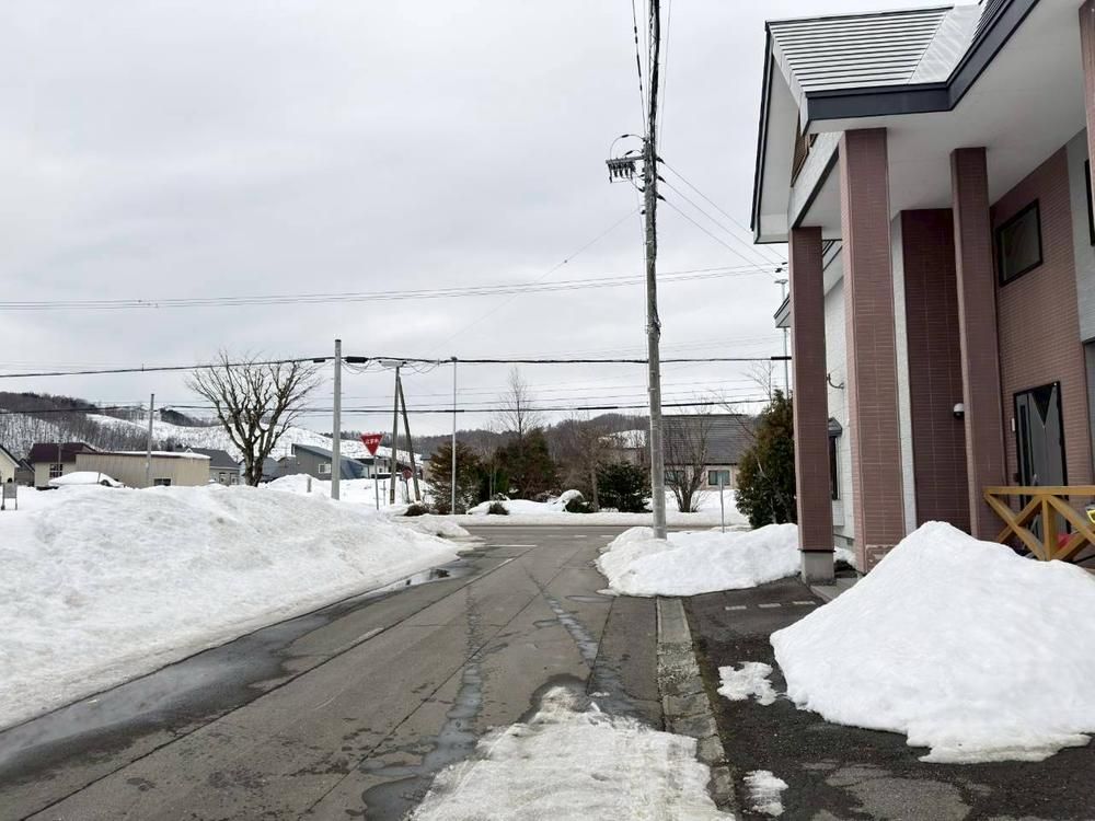5LDK House for Sale in Ashibetsu, Hokkaido - 324.36m2 - Thumbnail 2