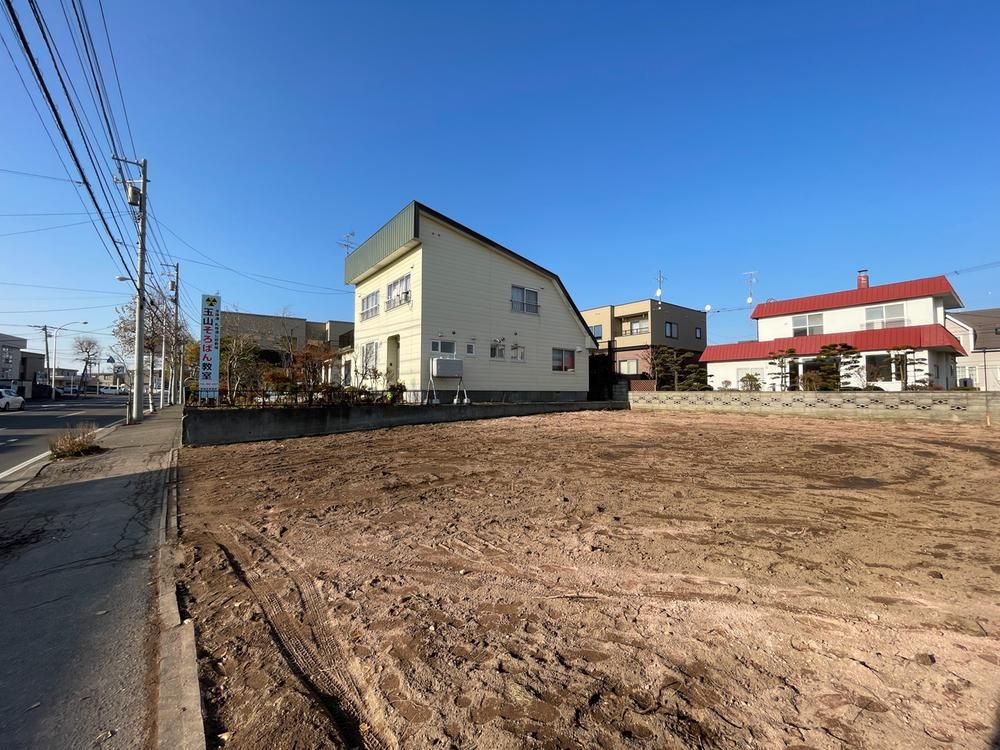 Land for Sale in Aoba-cho, Atsubetsu-ku, Sapporo - 190.33m² - Thumbnail 2