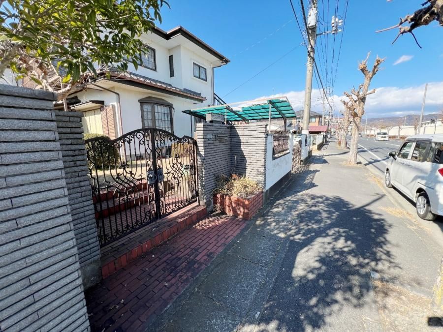 6LDK Two-Generation House in Odawara, Kanagawa - 32 Million Yen - Thumbnail 3