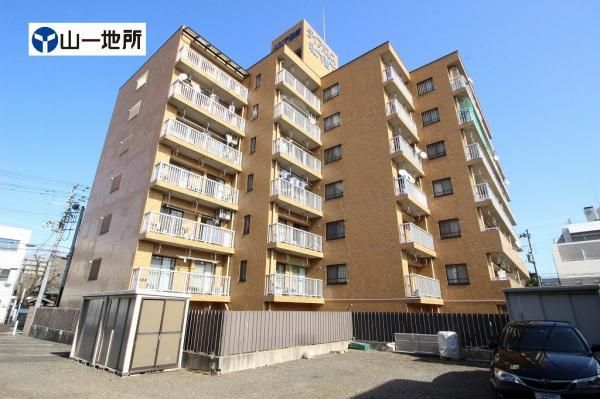 Renovated 1R Apartment Near Toshogu Station in Sendai - Thumbnail 2