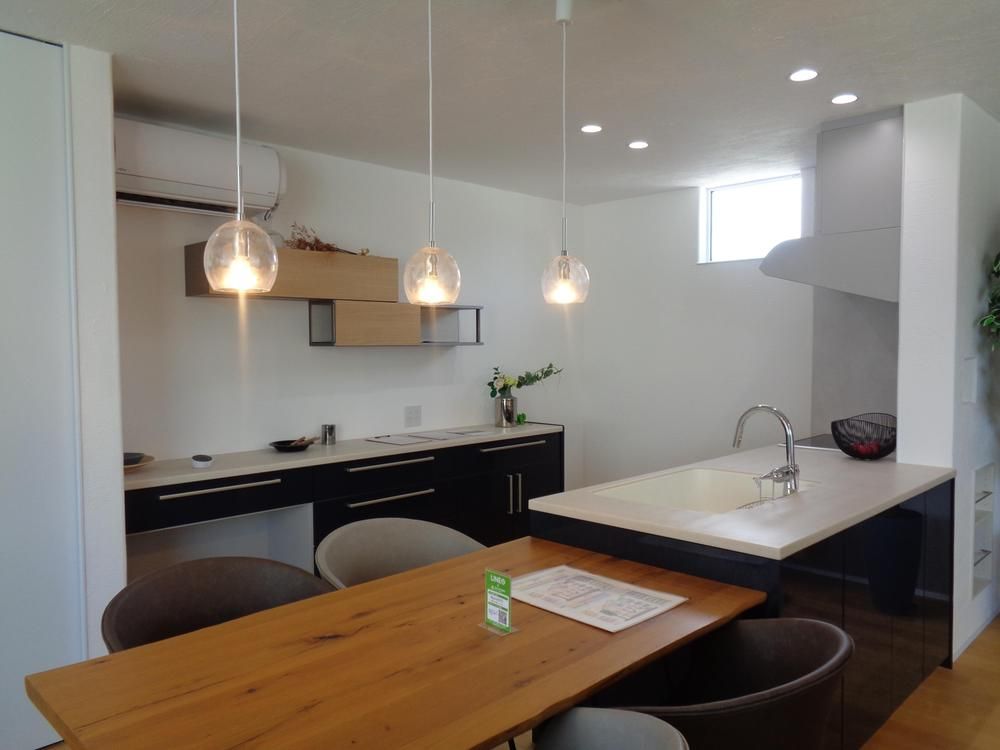 Modern 3LDK+S House for Sale in Miyazaki City, 100sqm - Thumbnail 4