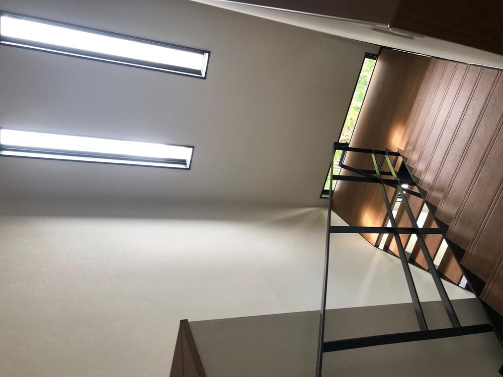 Ocean View 5LDK Designer Villa in Yomitan, Okinawa - Thumbnail 4