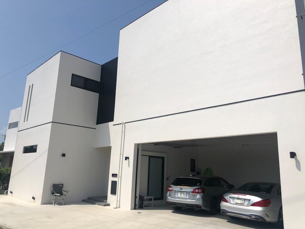 Ocean View 5LDK Designer Villa in Yomitan, Okinawa - Thumbnail 2