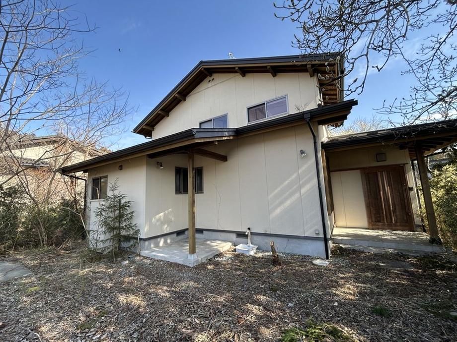 4LDK House with Wood Stove & Large Garden in Sendai, Miyagi - Thumbnail 3