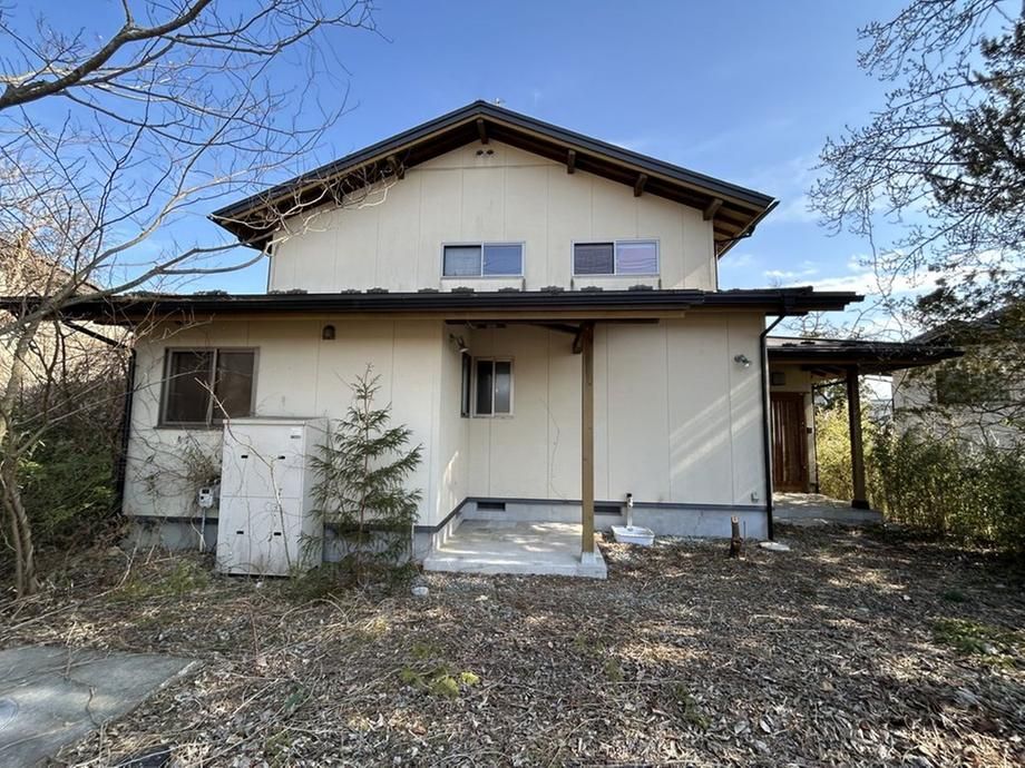4LDK House with Wood Stove & Large Garden in Sendai, Miyagi - Thumbnail 2