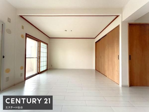 2LDK Apartment for Sale in Taihaku Ward, Sendai - Thumbnail 3