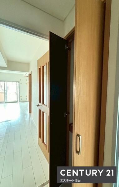2LDK Apartment for Sale in Taihaku Ward, Sendai - Thumbnail 2