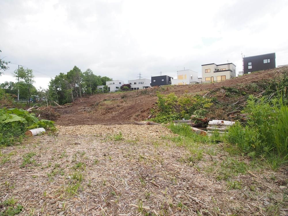 Land for Sale in Kiyota-ku, Sapporo - 4,809 sqm - Thumbnail 3