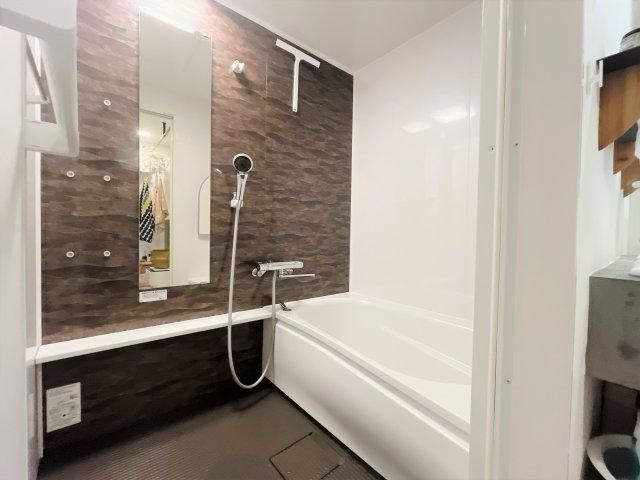 2LDK Apartment for Sale in Aoba-ku, Sendai - 64.43 sqm - Thumbnail 3