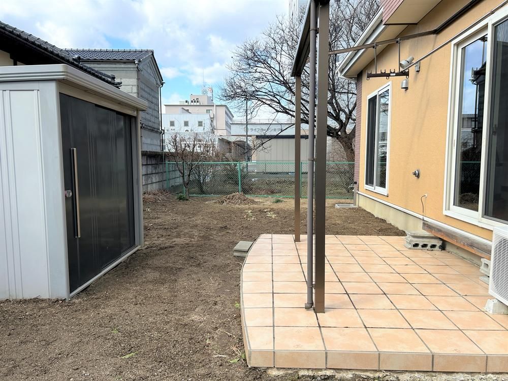5LDK Detached House with Solar Power in Fukushima City - Thumbnail 3
