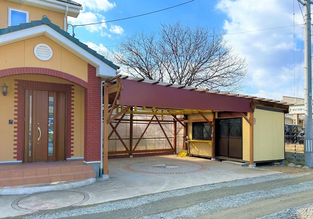 5LDK Detached House with Solar Power in Fukushima City - Thumbnail 2