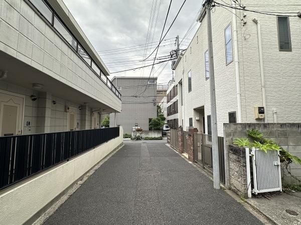 3LDK Corner Lot House in Nishi-Ikebukuro, Toshima, Tokyo - Thumbnail 3