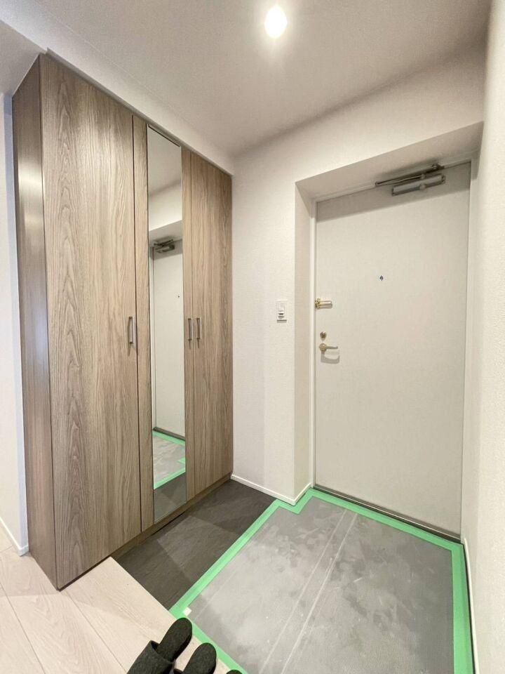4LDK Apartment for Sale in Chuo Ward, Sapporo - 93.85m2 - Thumbnail 2