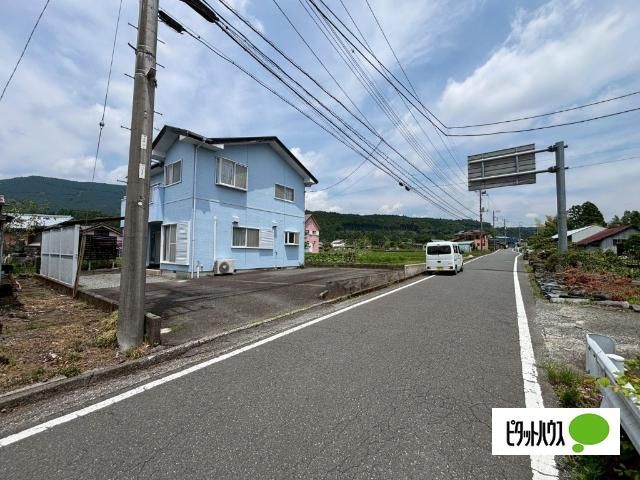 4LDK Resale House with Mount Fuji Views in Fujinomiya - Thumbnail 2
