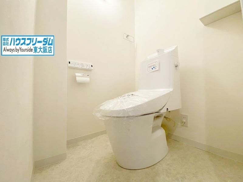 Renovated 3LDK Apartment near Kawachi-Kosaka Station, Higashiosaka - Thumbnail 4