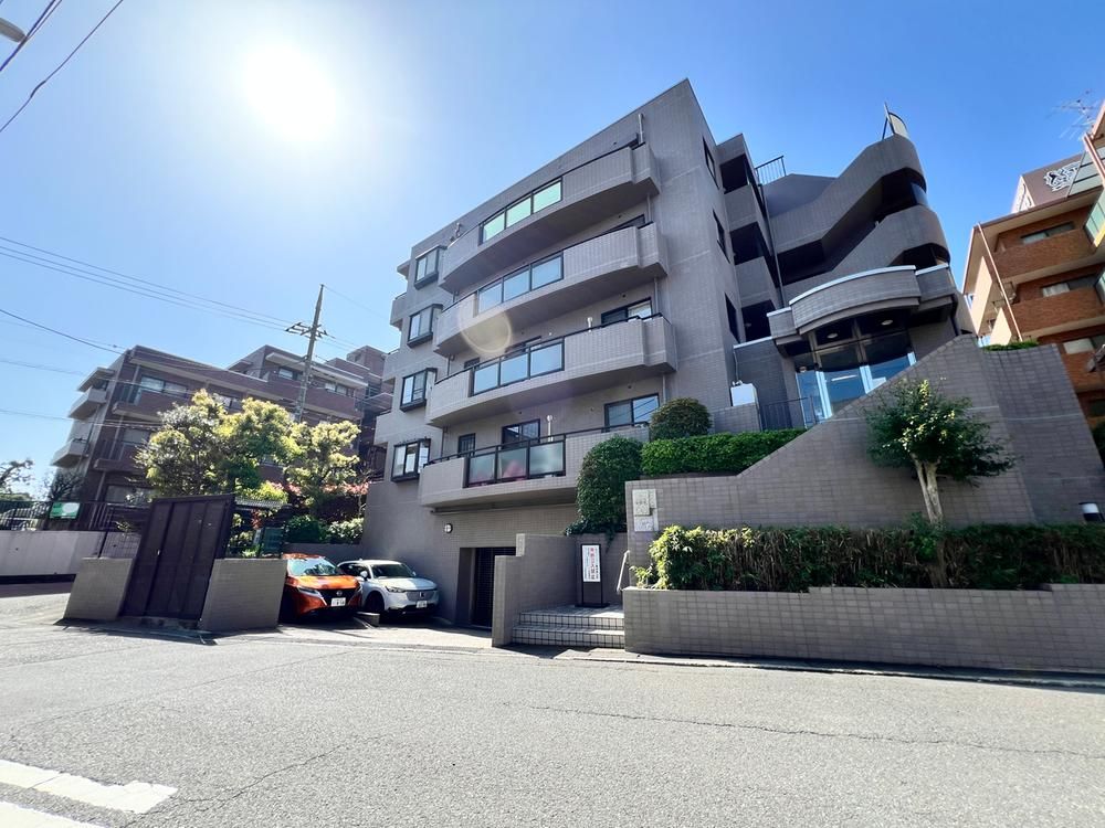 3LDK Apartment for Sale in Miyamaedaira, Kawasaki - Thumbnail 4
