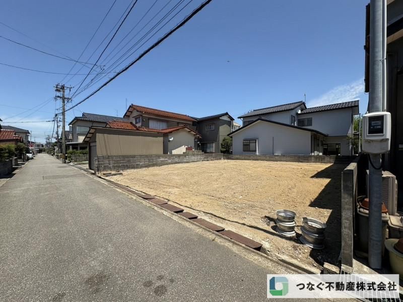 Residential Land for Sale in Hikida-machi, Kanazawa - Image 1