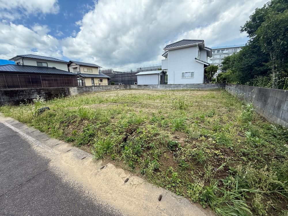 Land for Sale in Shirogasaki 4, Miyazaki City - 215m2 - Thumbnail 3