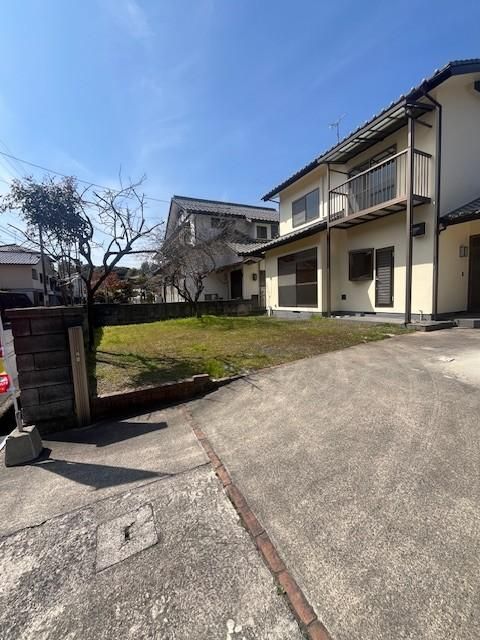 Renovated 2LDK+S House in Hiroshima Higashi Ward, 229m2 Land - Thumbnail 4