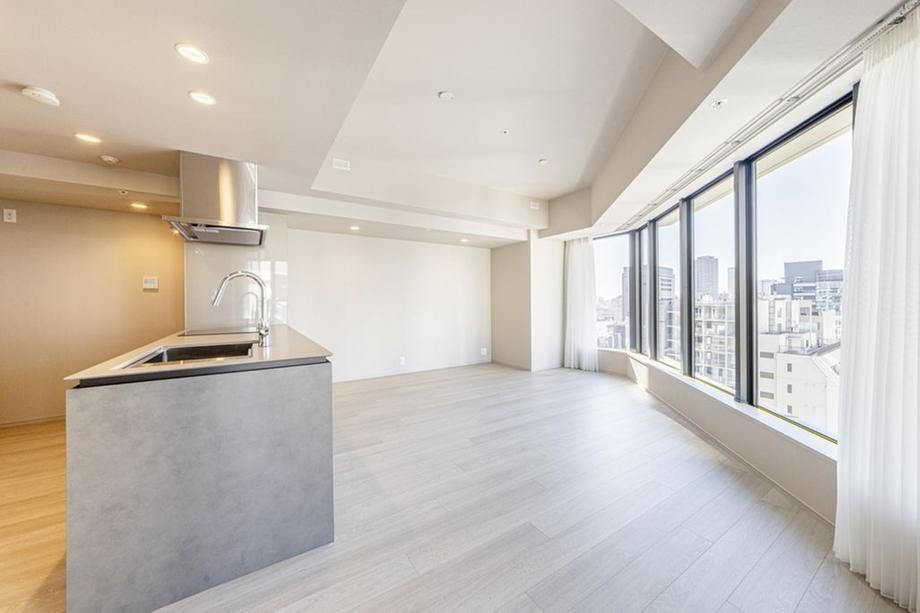 Proud Tower Shibuya 2LDK Apartment for Sale in Tokyo - Thumbnail 4