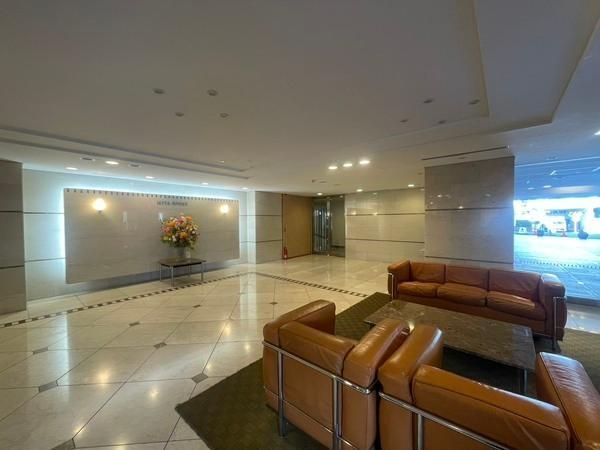 3LDK Apartment for Sale in Mita, Minato-ku, Tokyo - Thumbnail 4