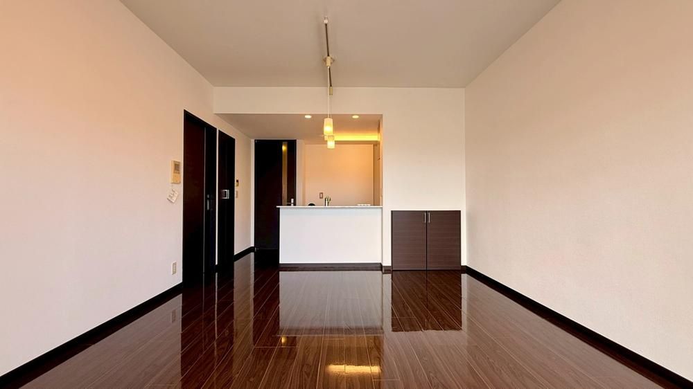 3LDK Apartment for Sale in Asato, Naha, Okinawa - Thumbnail 3
