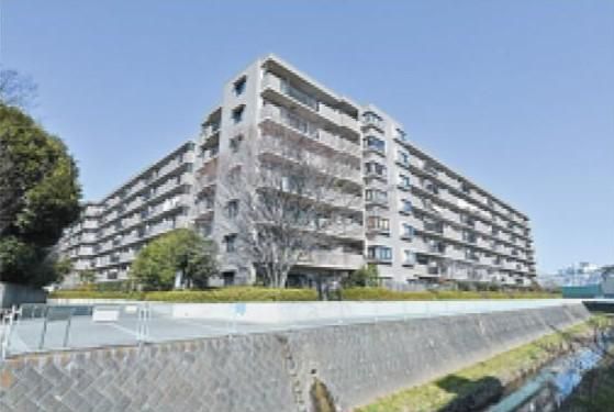 Renovated 3LDK Apartment in Totsuka, Yokohama, Kanagawa - Thumbnail 2