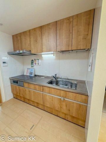 5LDK Detached House in Wakayama City Near Higashi-Matsue Station - Thumbnail 2