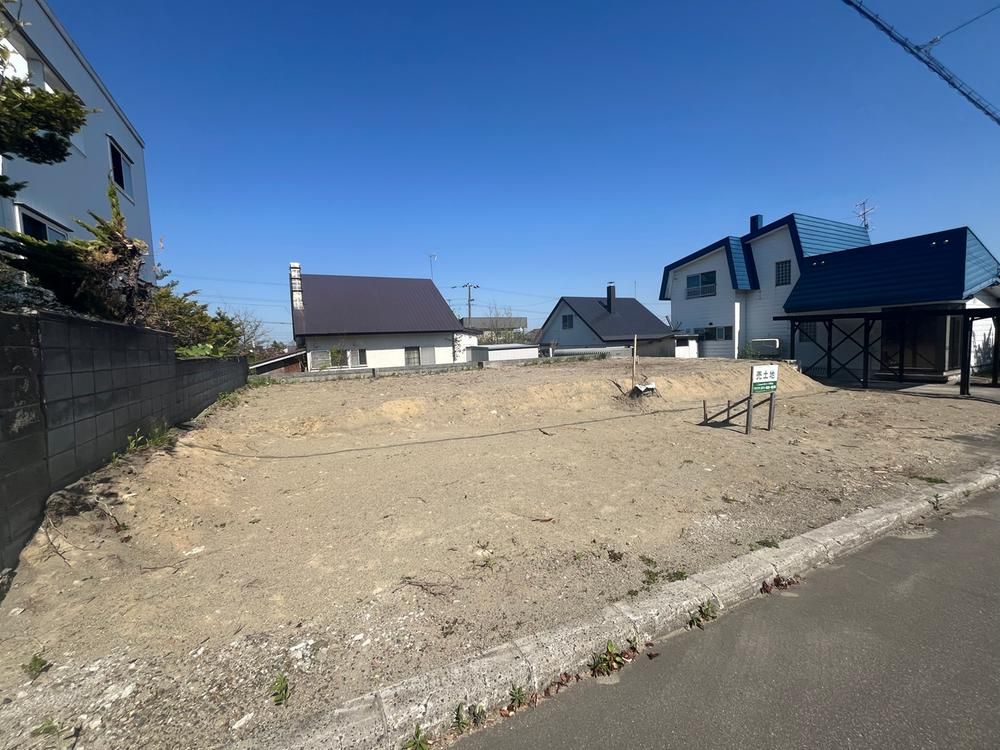 304m2 Building Land for Sale in Kitahiroshima, Hokkaido - Thumbnail 4