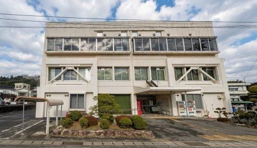 4LDK House for Sale in Asakita Ward, Hiroshima - 5 Million Yen - Thumbnail 2