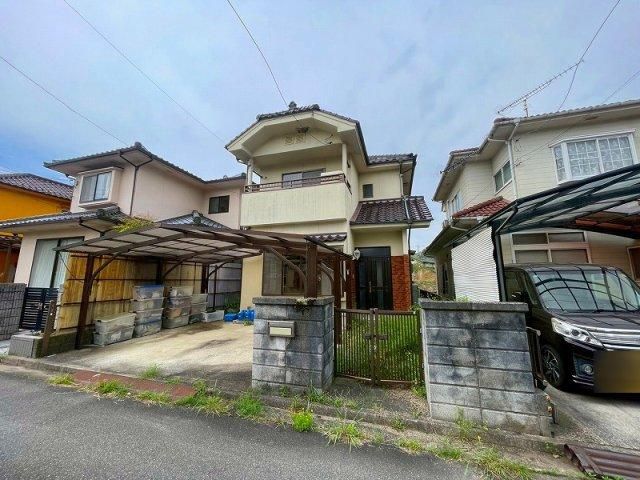 4LDK House for Sale in Asakita Ward, Hiroshima - 5 Million Yen - Thumbnail 3