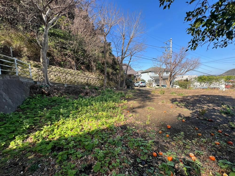 Land for Sale in Hayama: 326 sqm Plot with Sea View - Thumbnail 4