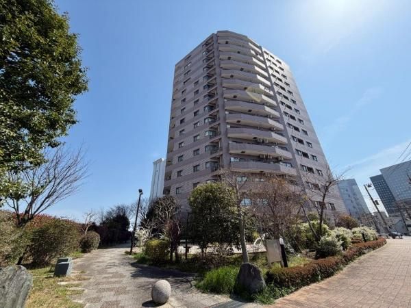 1LDK Grace Garden Tamagawa Top Floor with Fuji Views in Kawasaki - Thumbnail 2