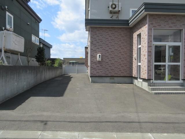 4LDK House in Kitahiroshima, Hokkaido - 119m2 - Thumbnail 3