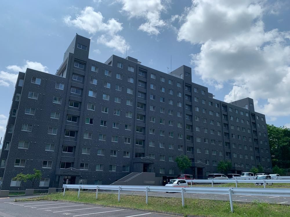 4LDK Apartment in Otaru, Hokkaido - Port Hill Otaru - Image 1