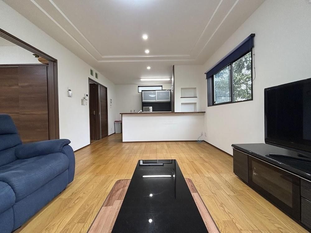 4LDK House for Sale in Takaokacho Iida, Miyazaki City - Thumbnail 4