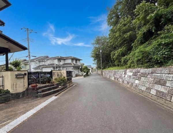 Building Lot in Yawataidai, Sakura City – 214.39 sqm Corner Land - Thumbnail 4