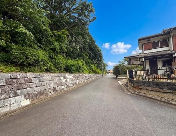 Building Lot in Yawataidai, Sakura City – 214.39 sqm Corner Land - Thumbnail 3