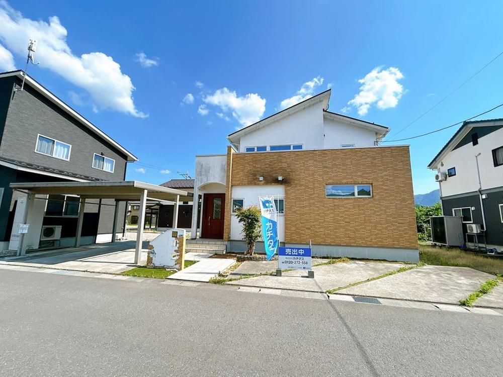 4LDK Detached House for Sale in Ono City, Fukui - Thumbnail 2
