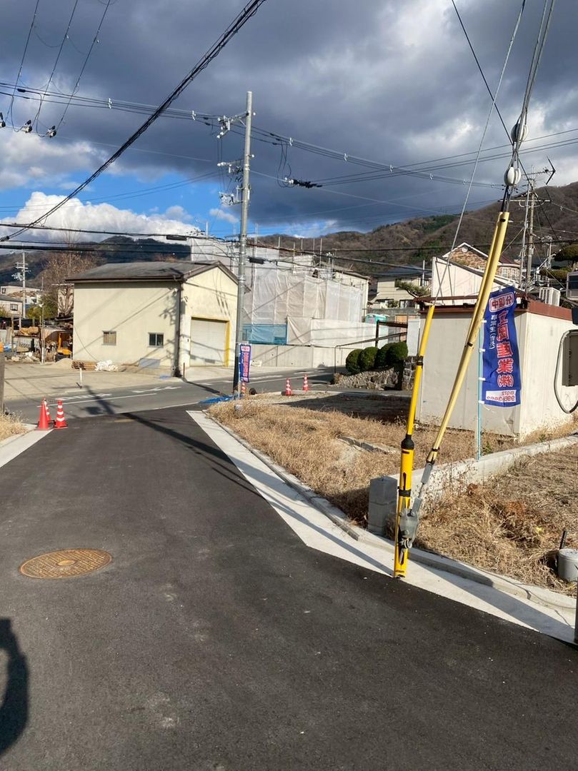 Land for Sale in Yao, Osaka - Kurotani 2 New Development - Image 1