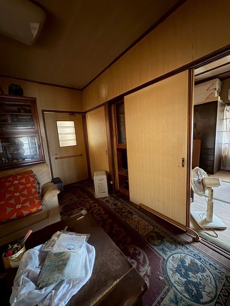 1953 Wooden House for Sale in Mine City, Yamaguchi - 500,000 Yen - Thumbnail 3